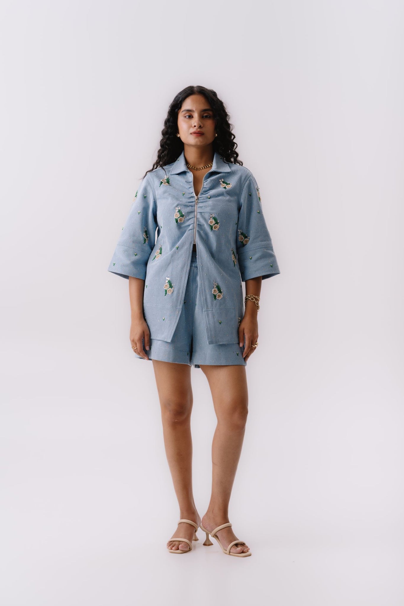 Light denim front zipper embroidered set